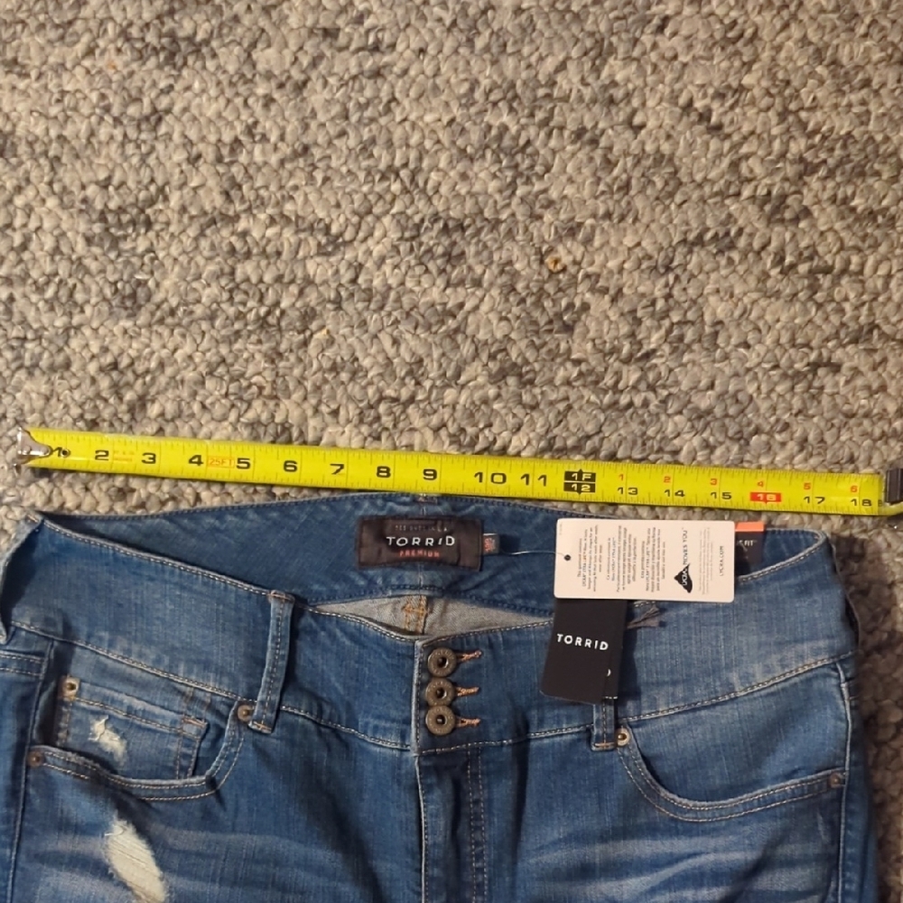 torrid Medium Blue Distressed High-Rise Skinny Jeans - Picture 3 of 7